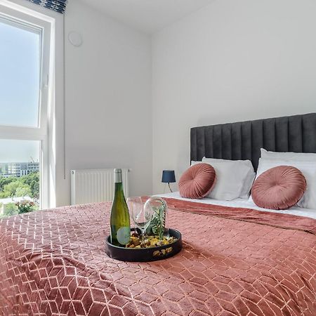 Lumina Apartments With Parking, Balcony Lodz ภายนอก รูปภาพ