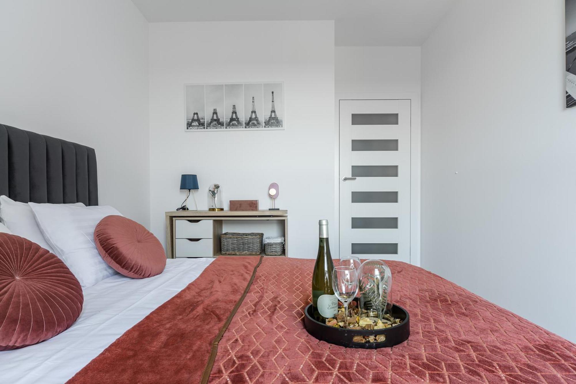 Lumina Apartments With Parking, Balcony Lodz ภายนอก รูปภาพ