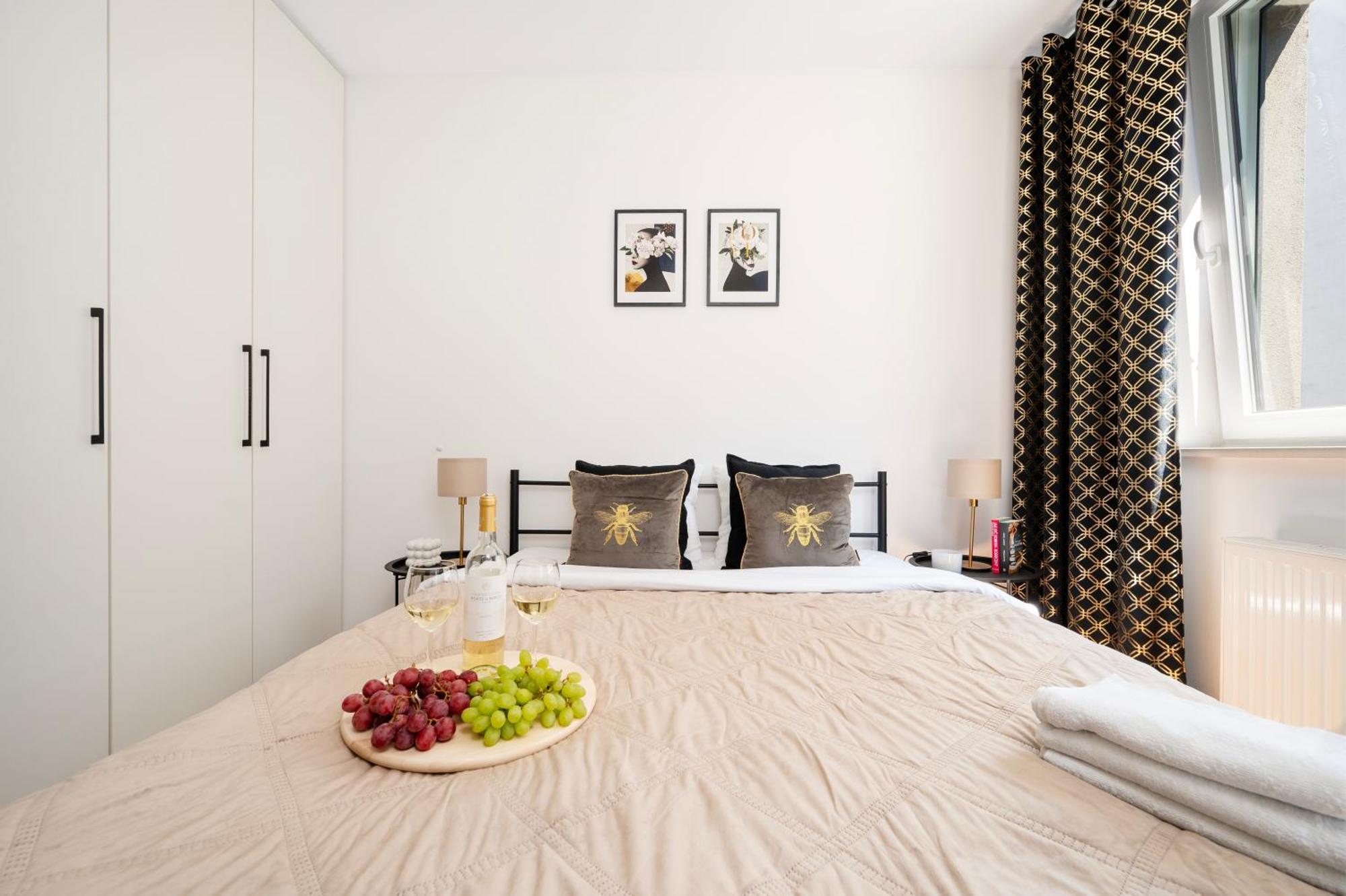 Lumina Apartments With Parking, Balcony Lodz ภายนอก รูปภาพ